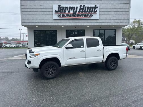 2020 Toyota Tacoma SR5