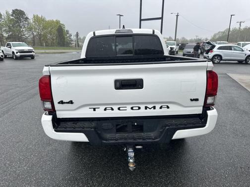 2020 Toyota Tacoma SR5