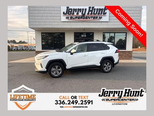 2024 Toyota RAV4 XLE