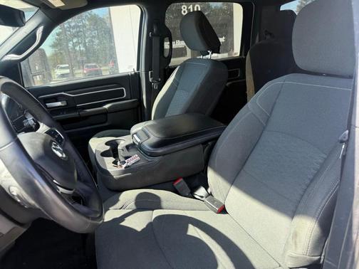 Bright White Clearcoat 2025 RAM 2500 Big Horn