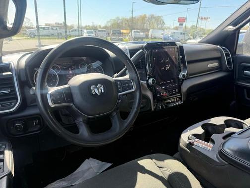 Bright White Clearcoat 2025 RAM 2500 Big Horn