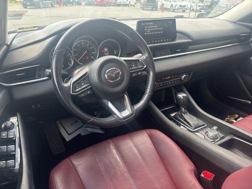 2021 Mazda Mazda6 Carbon Edition