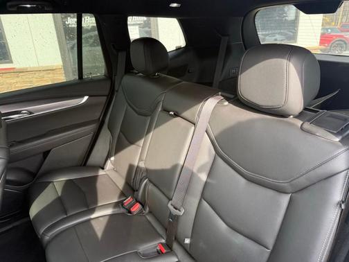 2024 Cadillac XT6 Luxury AWD