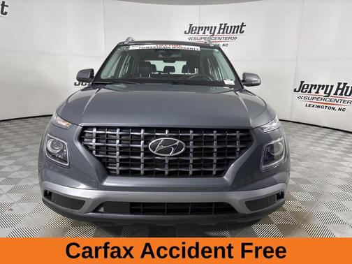 2024 Hyundai VENUE Limited