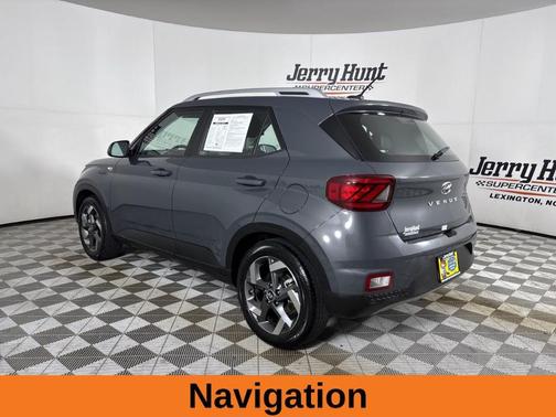 2024 Hyundai VENUE Limited