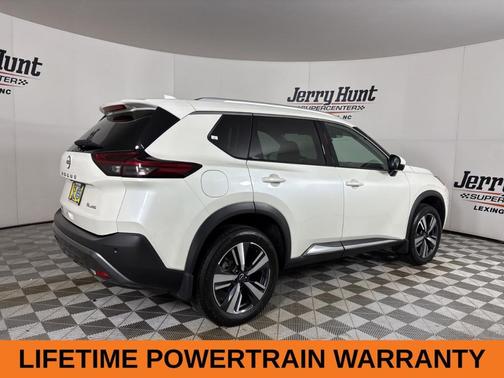 2023 Nissan Rogue SL