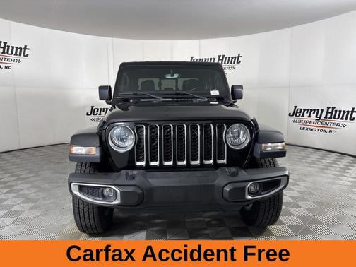 2021 Jeep Gladiator Overland