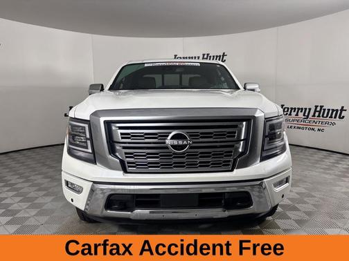 2024 Nissan Titan Platinum Reserve