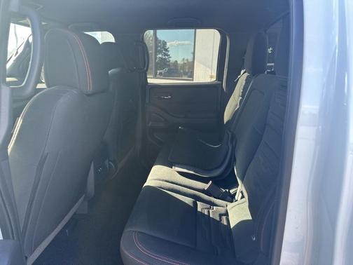 2024 Nissan Frontier PRO-X