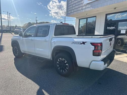 2024 Nissan Frontier PRO-X