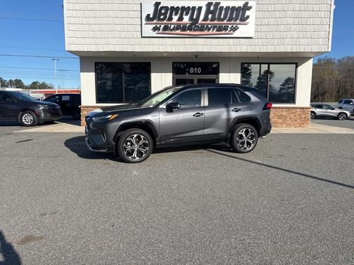 2024 Toyota RAV4 Prime XSE