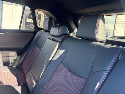 2024 Toyota RAV4 Prime XSE