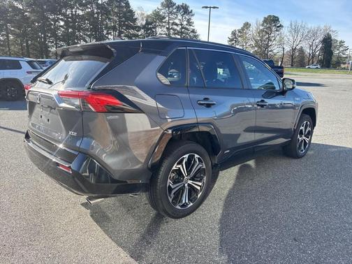 2024 Toyota RAV4 Prime XSE