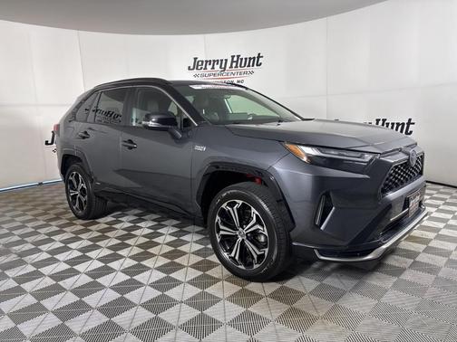 2024 Toyota RAV4 Prime XSE