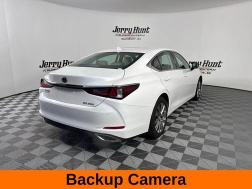 2020 Lexus ES 350 Base