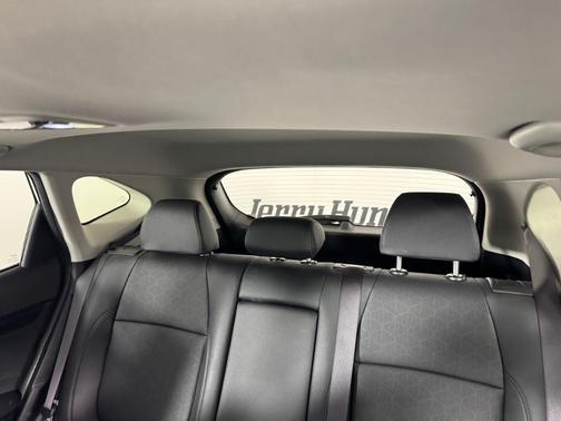 Snow White Pearl 2025 Kia Seltos EX