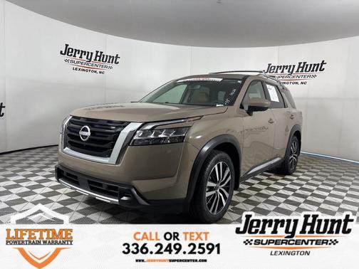 2024 Nissan Pathfinder Platinum