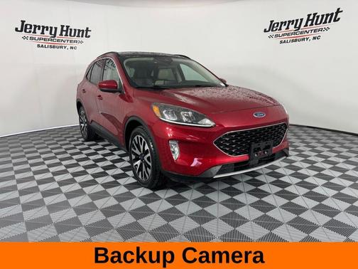 2020 Ford Escape SEL