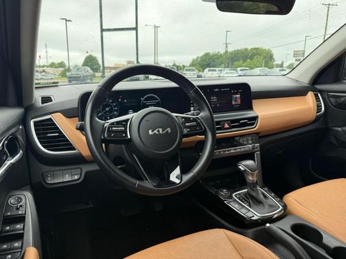 2024 Kia Seltos EX