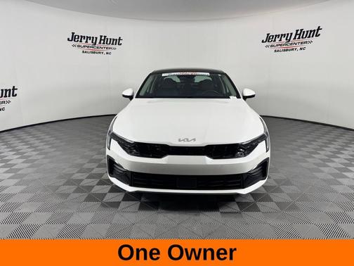 Snow White Pearl 2025 Kia K5 EX