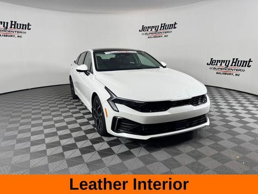 Snow White Pearl 2025 Kia K5 EX