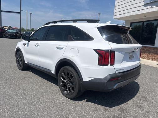 Glacial White Pearl 2023 Kia Sorento X-Line SX Prestige
