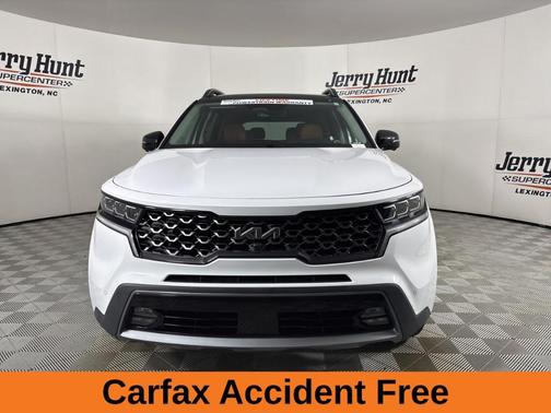 Glacial White Pearl 2023 Kia Sorento X-Line SX Prestige