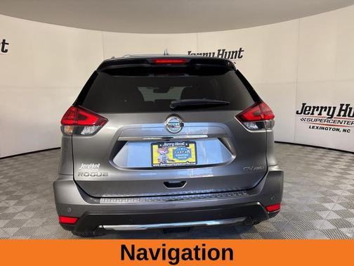 2020 Nissan Rogue SV