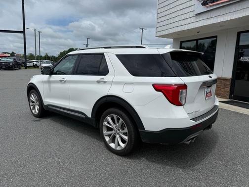 2022 Ford Explorer Platinum