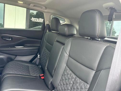 Gun Metallic 2023 Nissan Murano Platinum