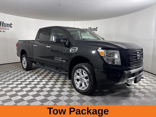 2021 Nissan Titan XD SV