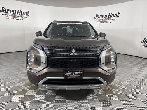 2023 Mitsubishi Outlander PHEV SEL