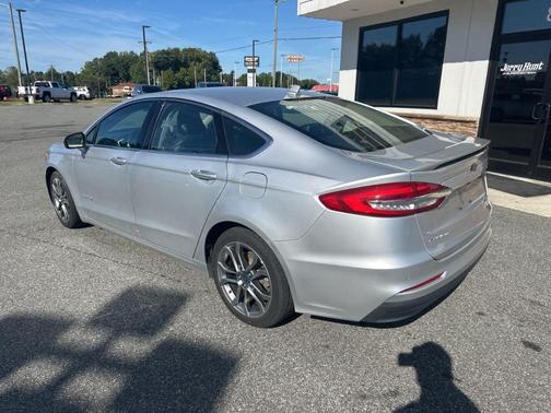 2019 Ford Fusion Hybrid Titanium