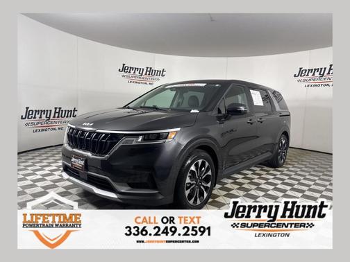 2024 Kia Carnival EX