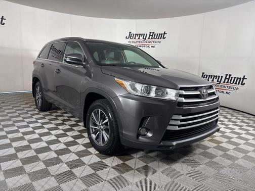 2017 Toyota Highlander