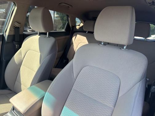 2020 Hyundai TUCSON Sport