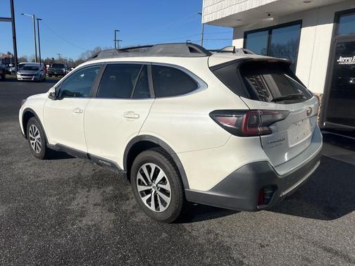 2021 Subaru Outback Premium