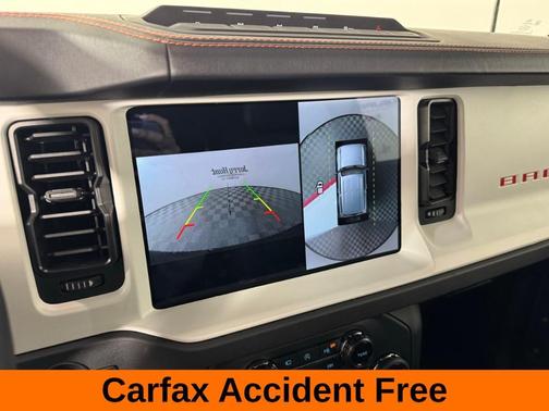 Oxford White 2025 Ford Bronco Stroppe Edition