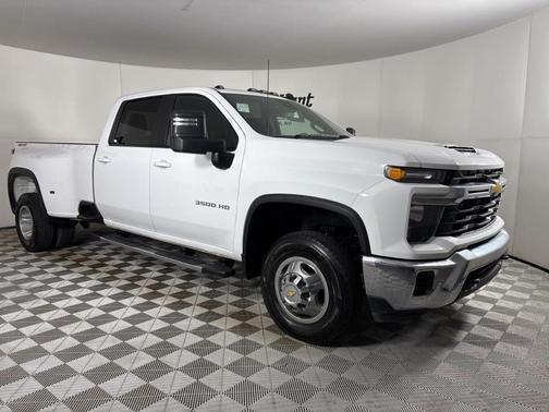 2024 Chevrolet Silverado 3500 LT