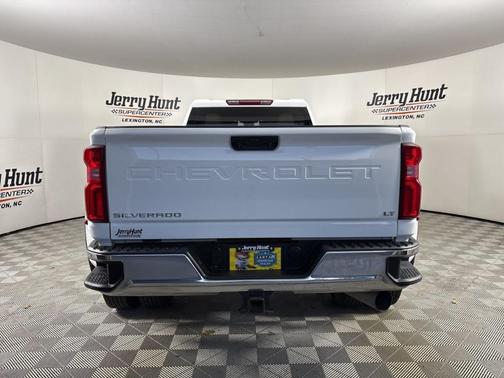 2024 Chevrolet Silverado 3500 LT