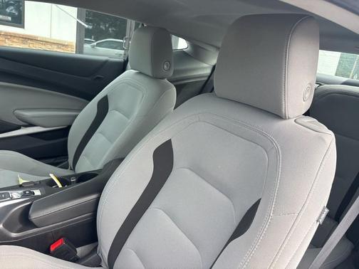 Summit White 2023 Chevrolet Camaro 1LT