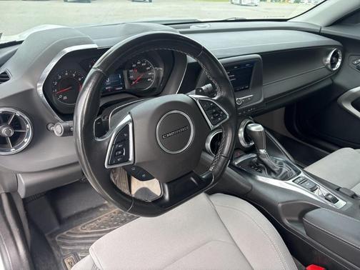 Summit White 2023 Chevrolet Camaro 1LT