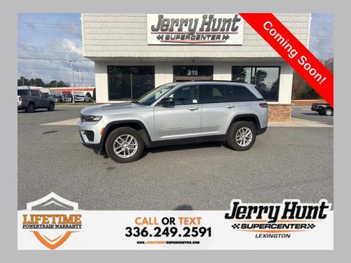 2024 Jeep Grand Cherokee Laredo