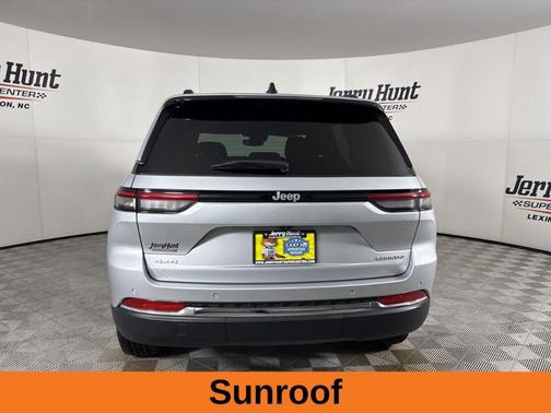 2024 Jeep Grand Cherokee Laredo