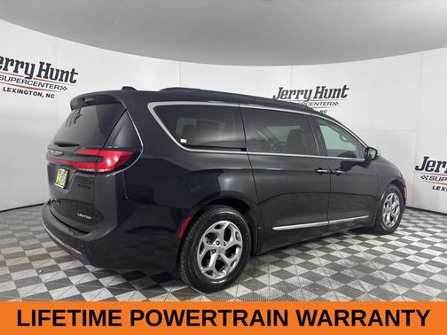 2023 Chrysler Pacifica Limited