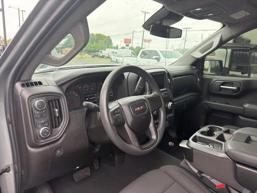 Sterling 2023 GMC Sierra 1500 Pro
