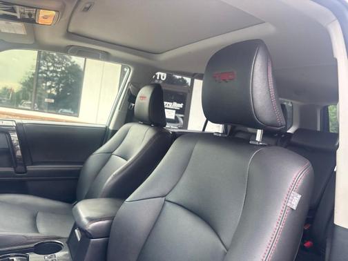 Classic Silver Metallic 2021 Toyota 4Runner TRD Off Road Premium