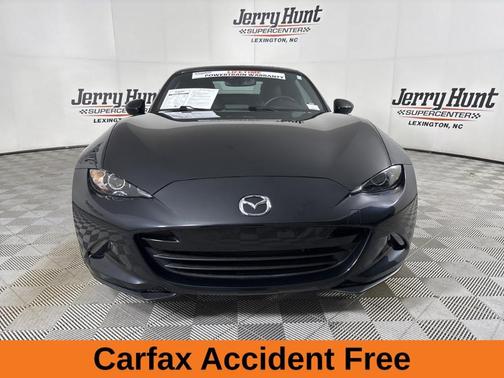 Jet Black Mica 2022 Mazda MX-5 Miata RF Grand Touring