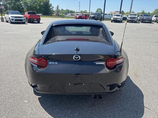2022 Mazda MX-5 Miata RF Grand Touring