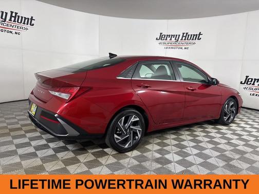 2025 Hyundai ELANTRA SEL Convenience